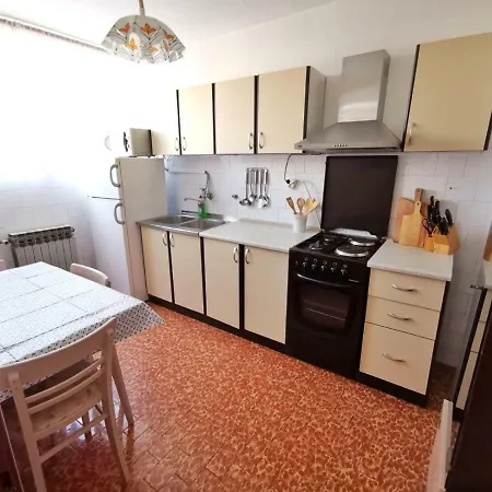 House For Vacation * Preko